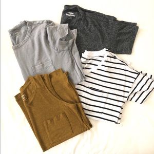 4-for-1 Old Navy T-Shirt Bundle - Size S